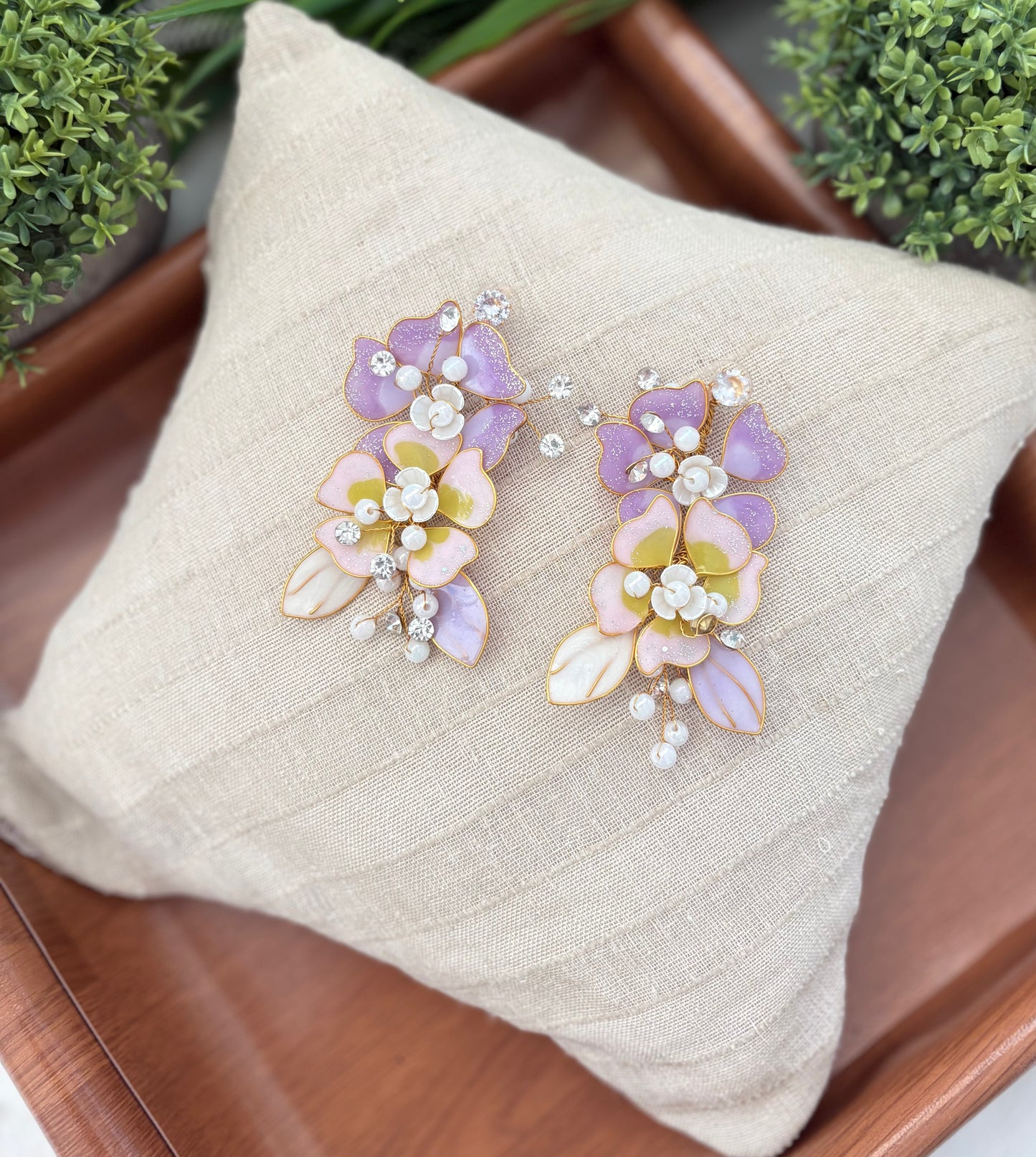 Lunora Earrings