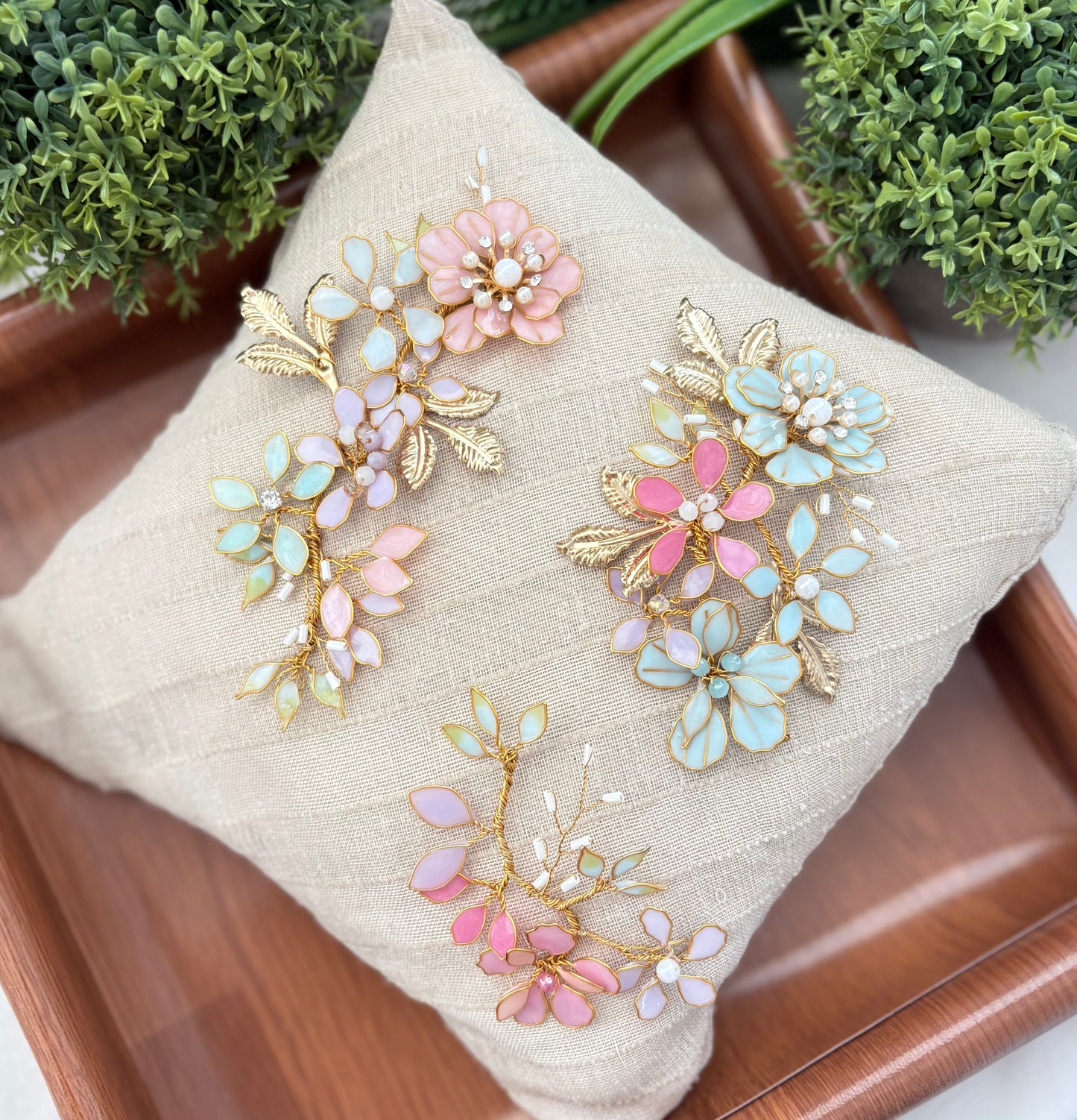 Valora Hair Accessories