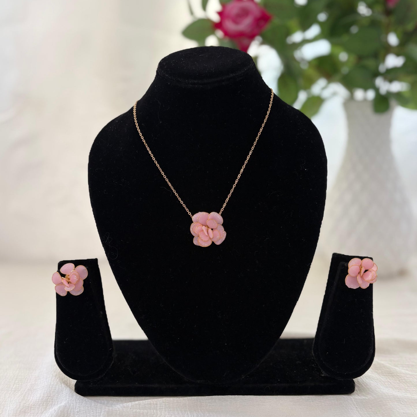 Rose Pendant & Stud