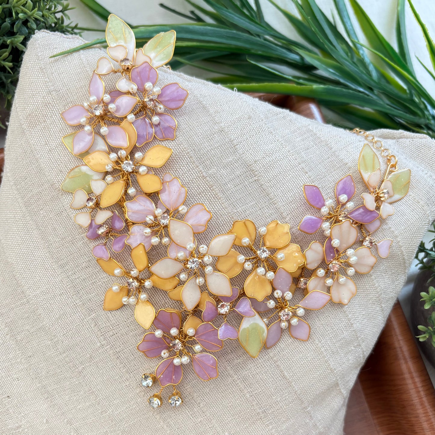 Aura Necklace & earrings