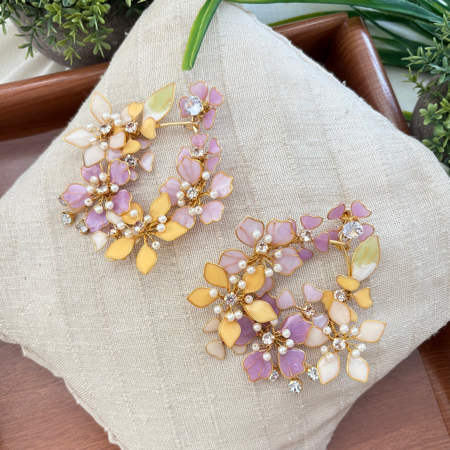 Aura Necklace & earrings