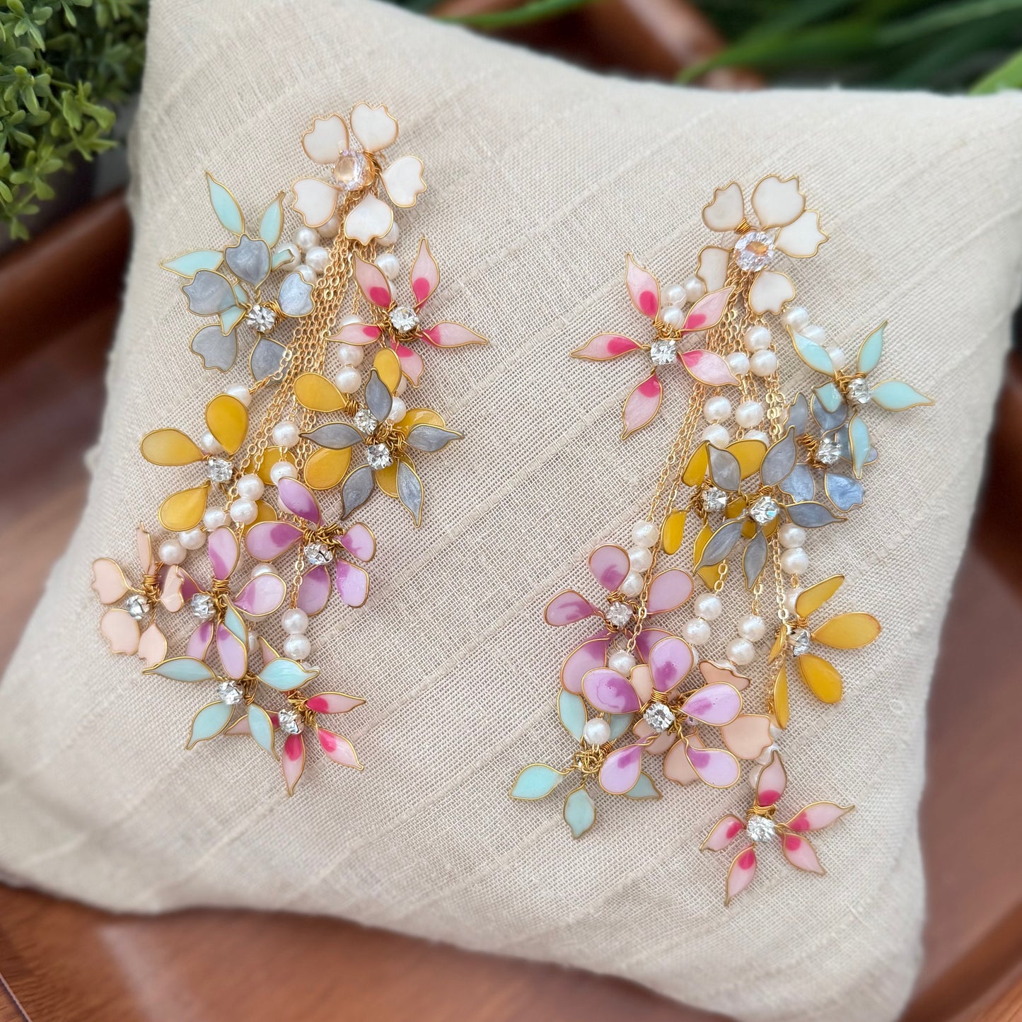 Glorina Necklace & earrings