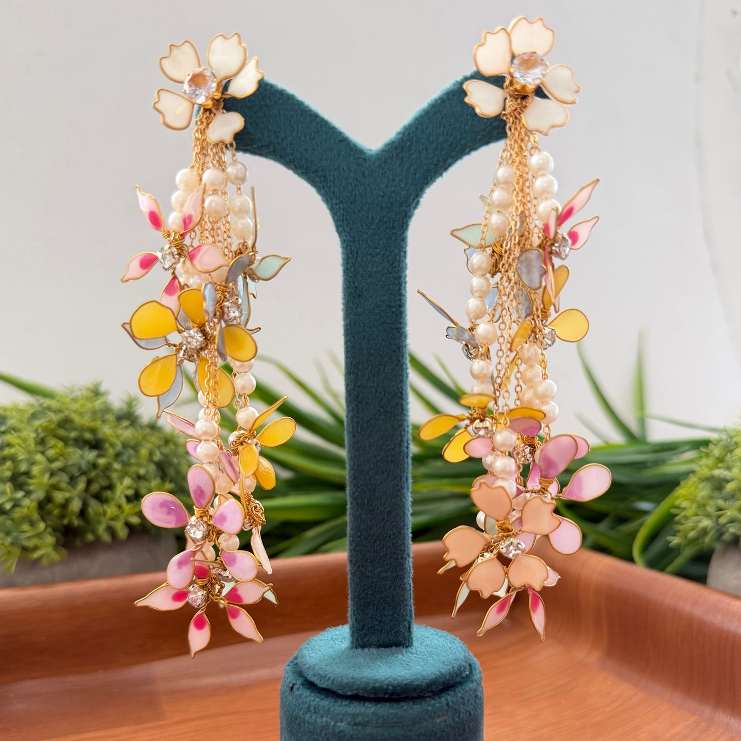 Glorina Necklace & earrings
