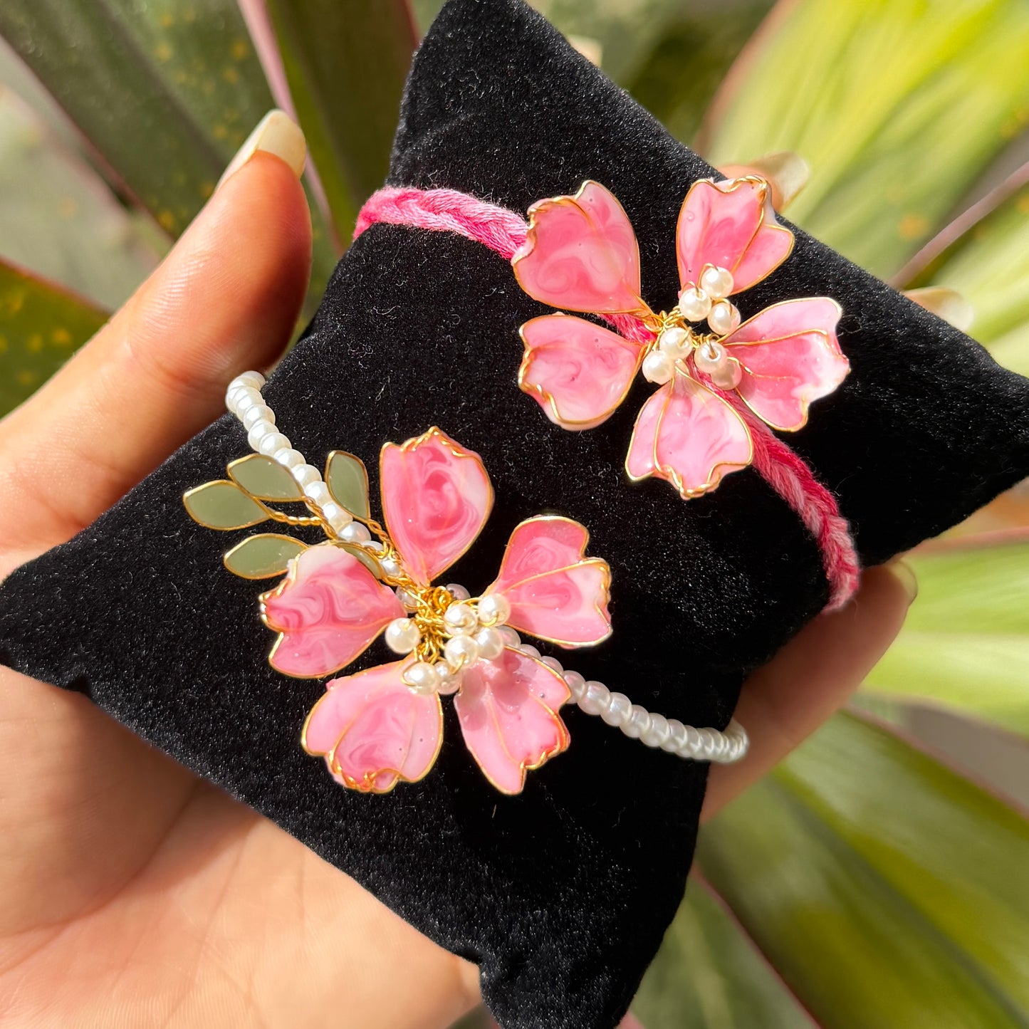 Melrose Rakhi