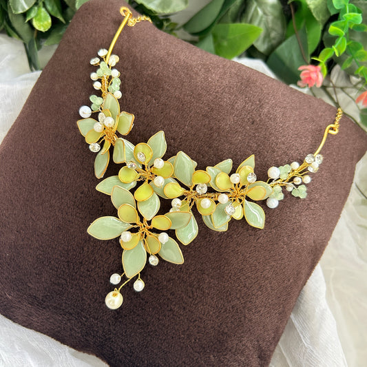 Macie Necklace & earrings