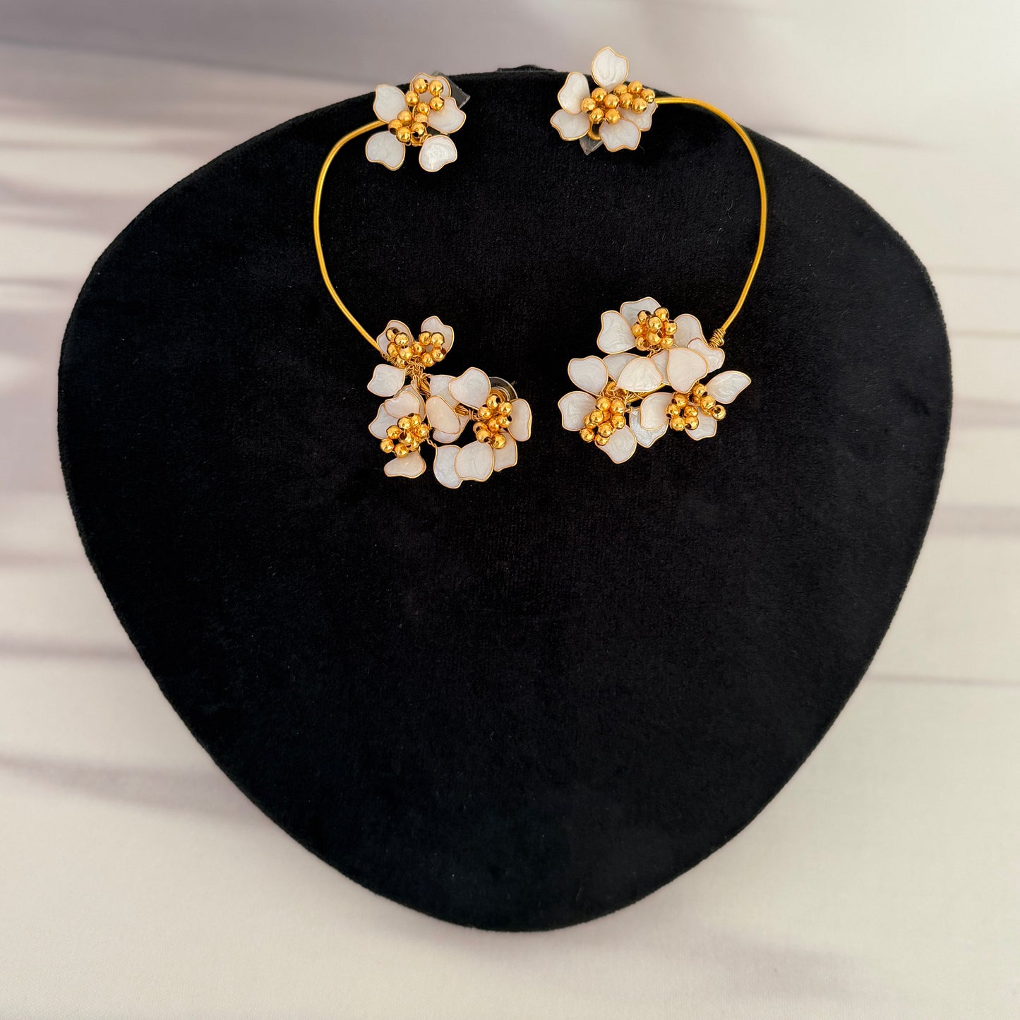 Ivory Bloom Earcuff
