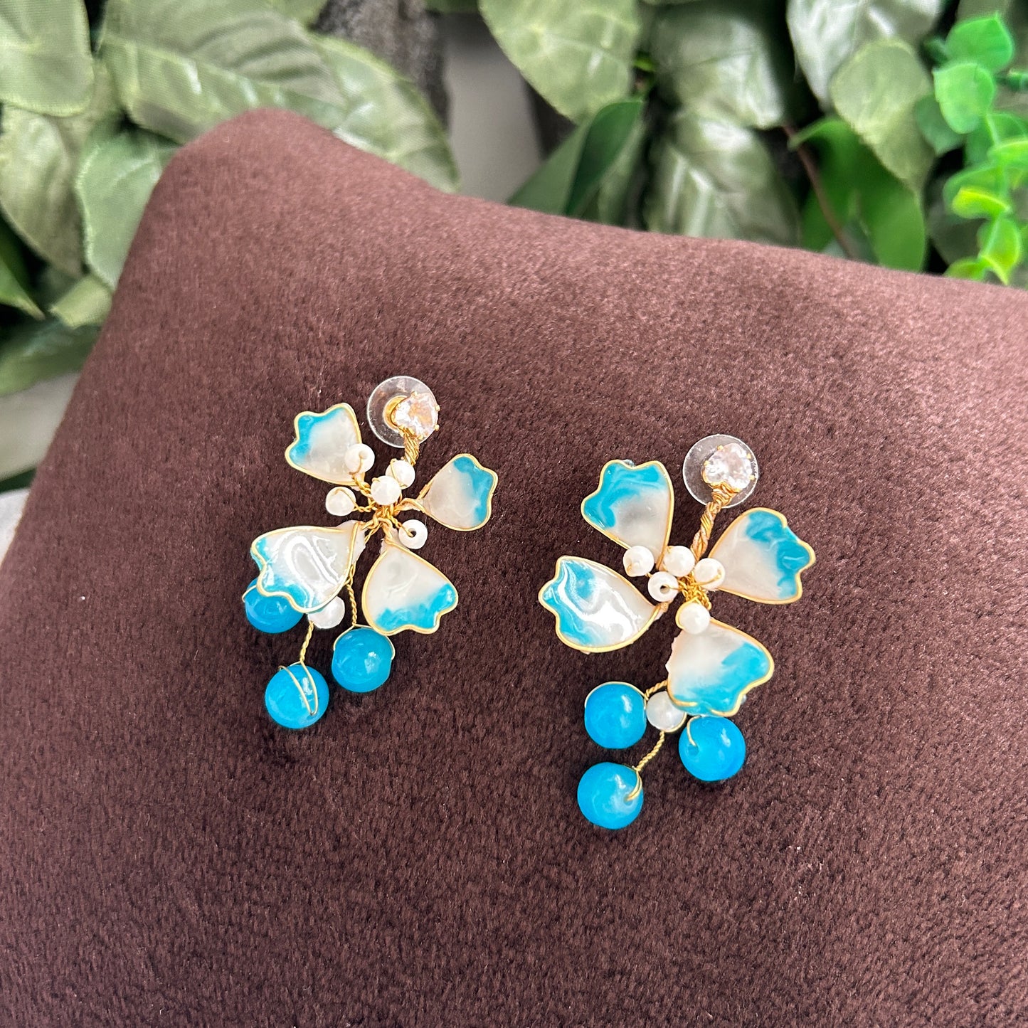 Romina Necklace & earrings