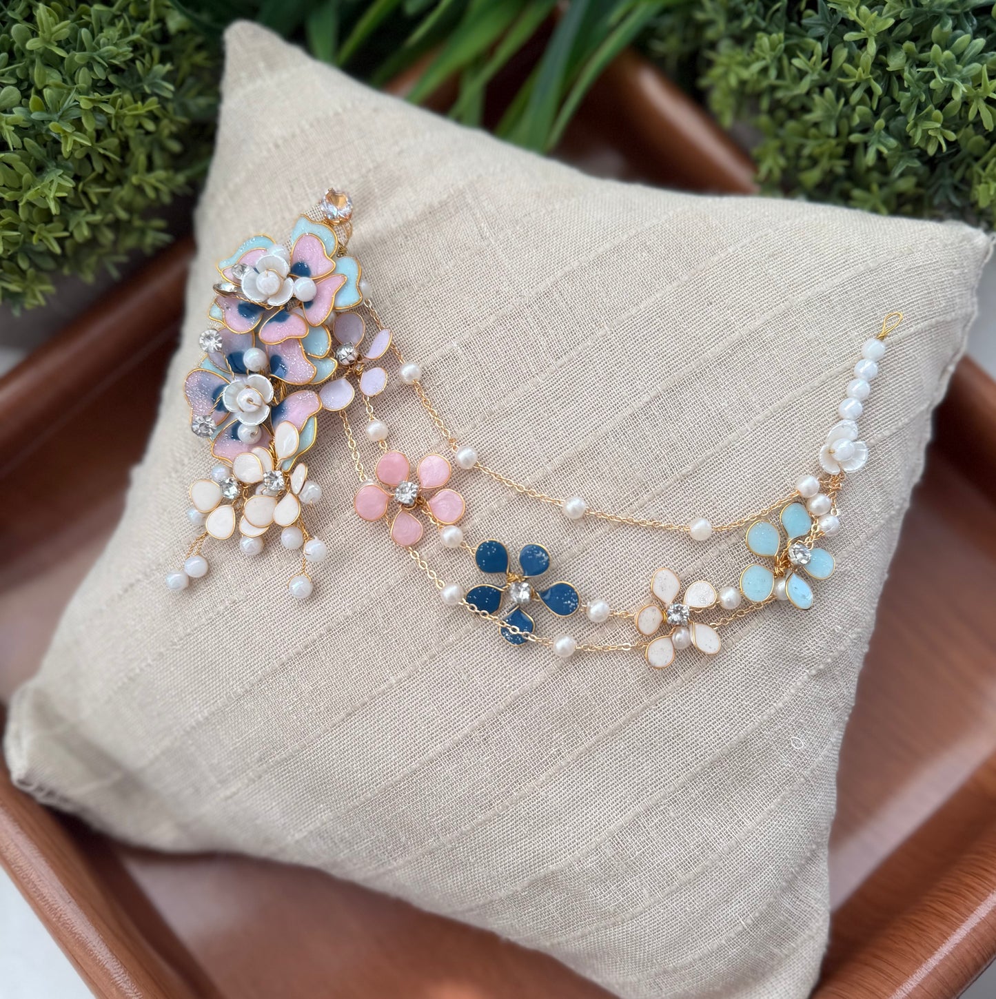 Zeva Necklace & earrings