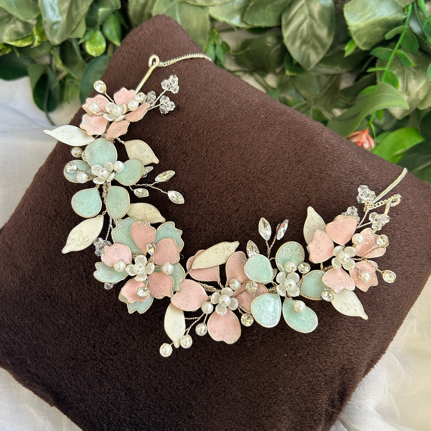 Daleyza Necklace & earrings