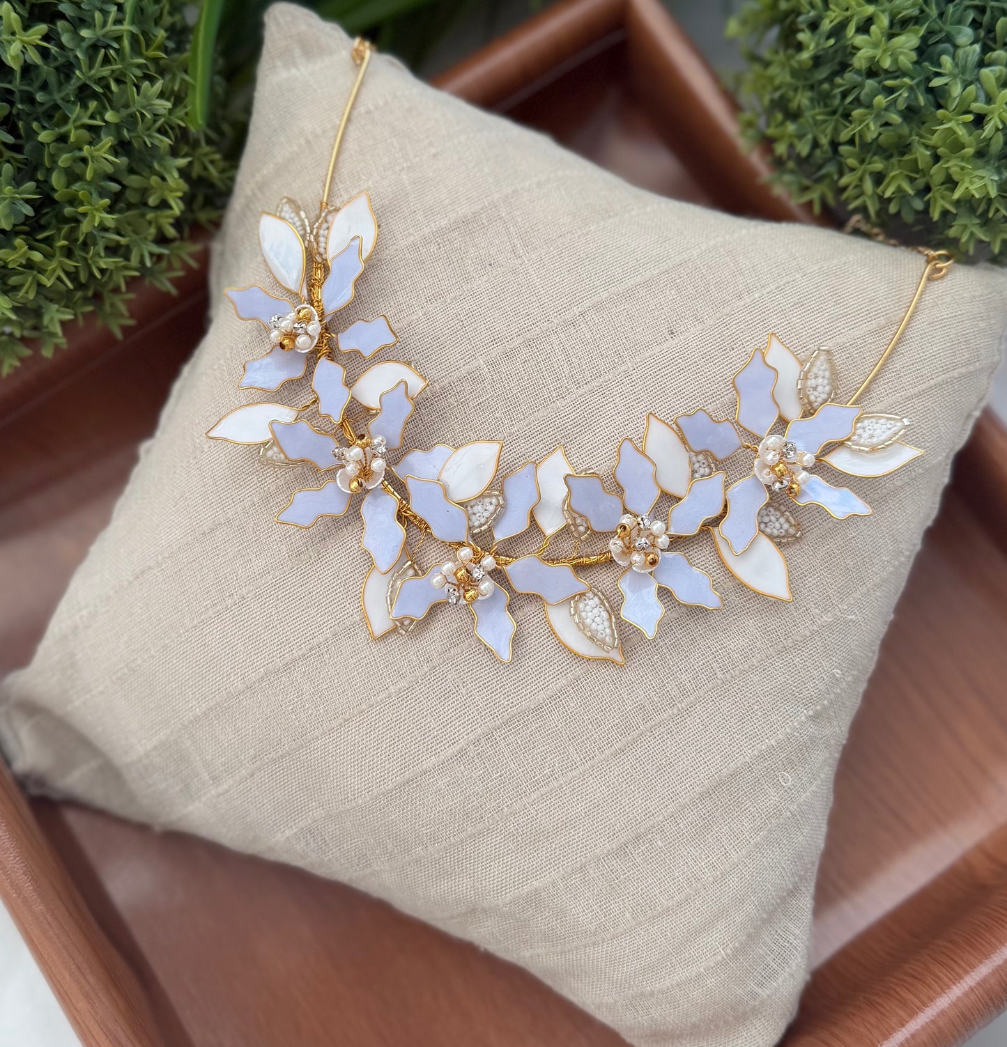 Amel Necklace & earrings
