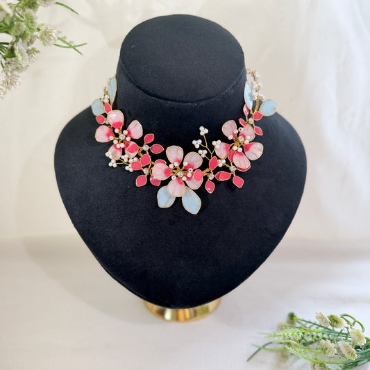 Elvira Necklace & earrings