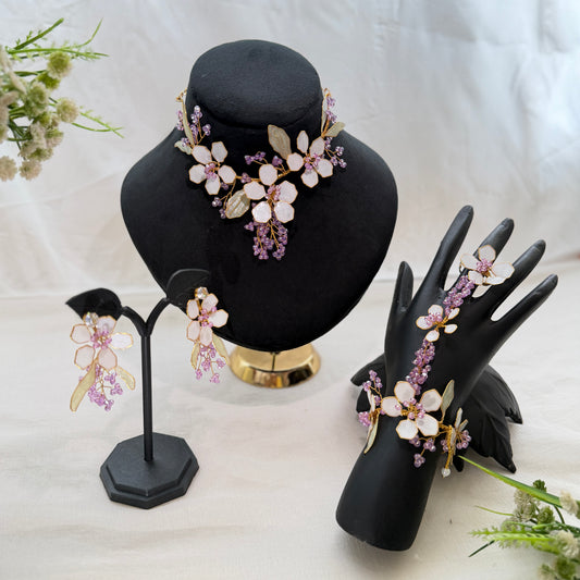 Taisia Set