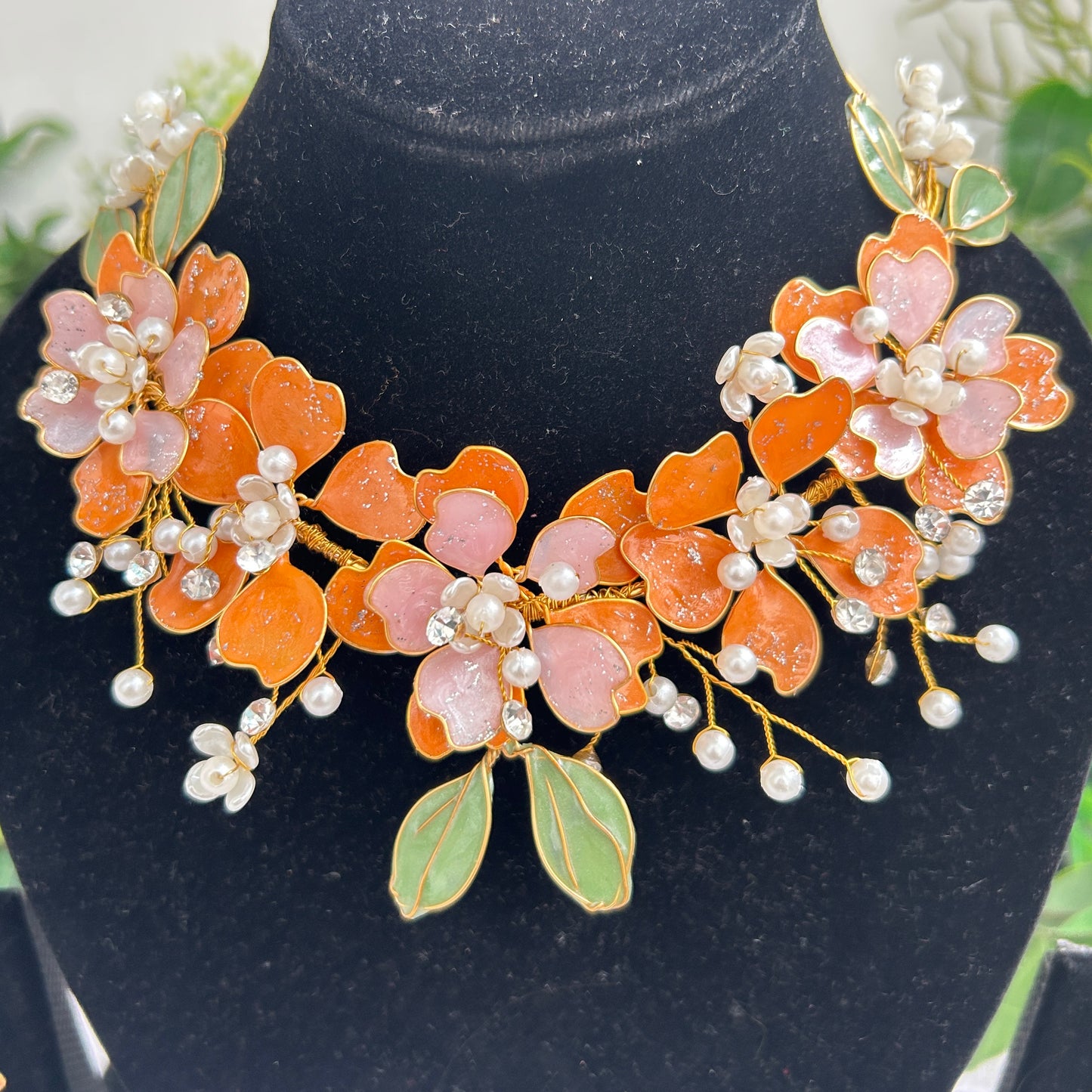 Annalise Necklace & earrings