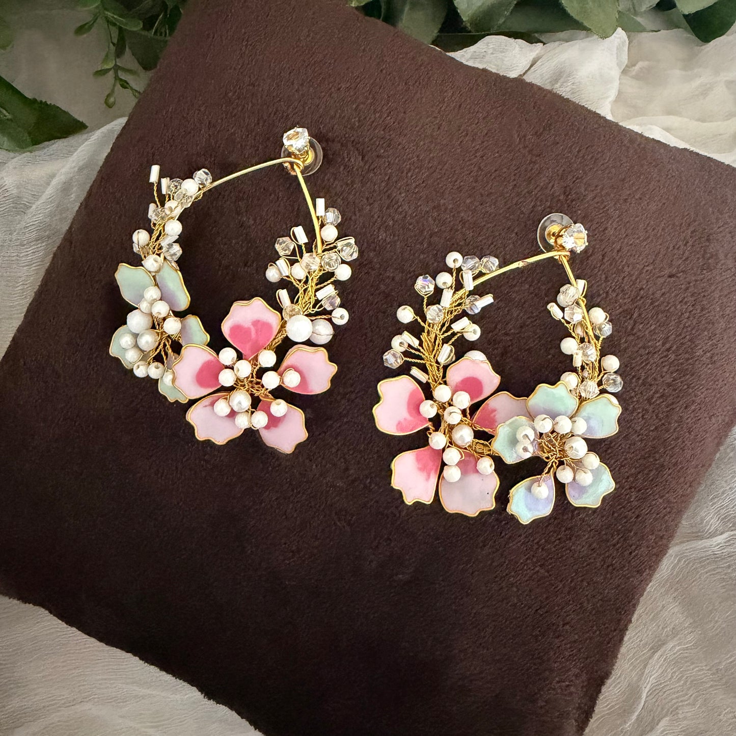 Flona Necklace & earrings