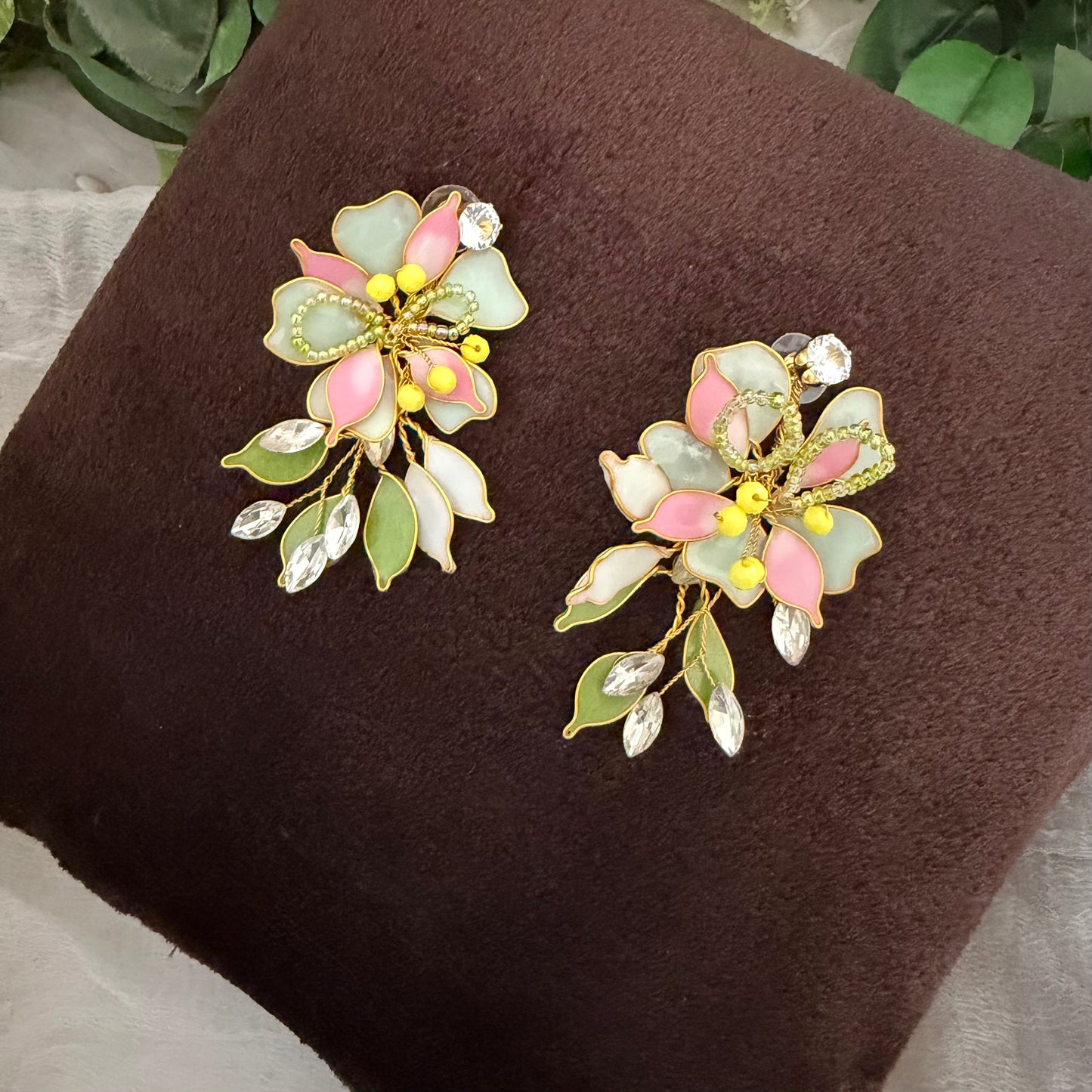 Helena Necklace & earrings