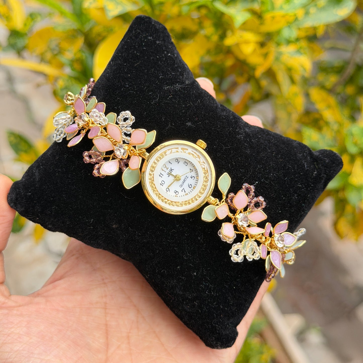 Movelia Watch