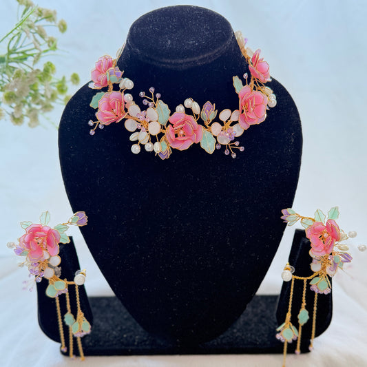 Rosea Necklace & earrings