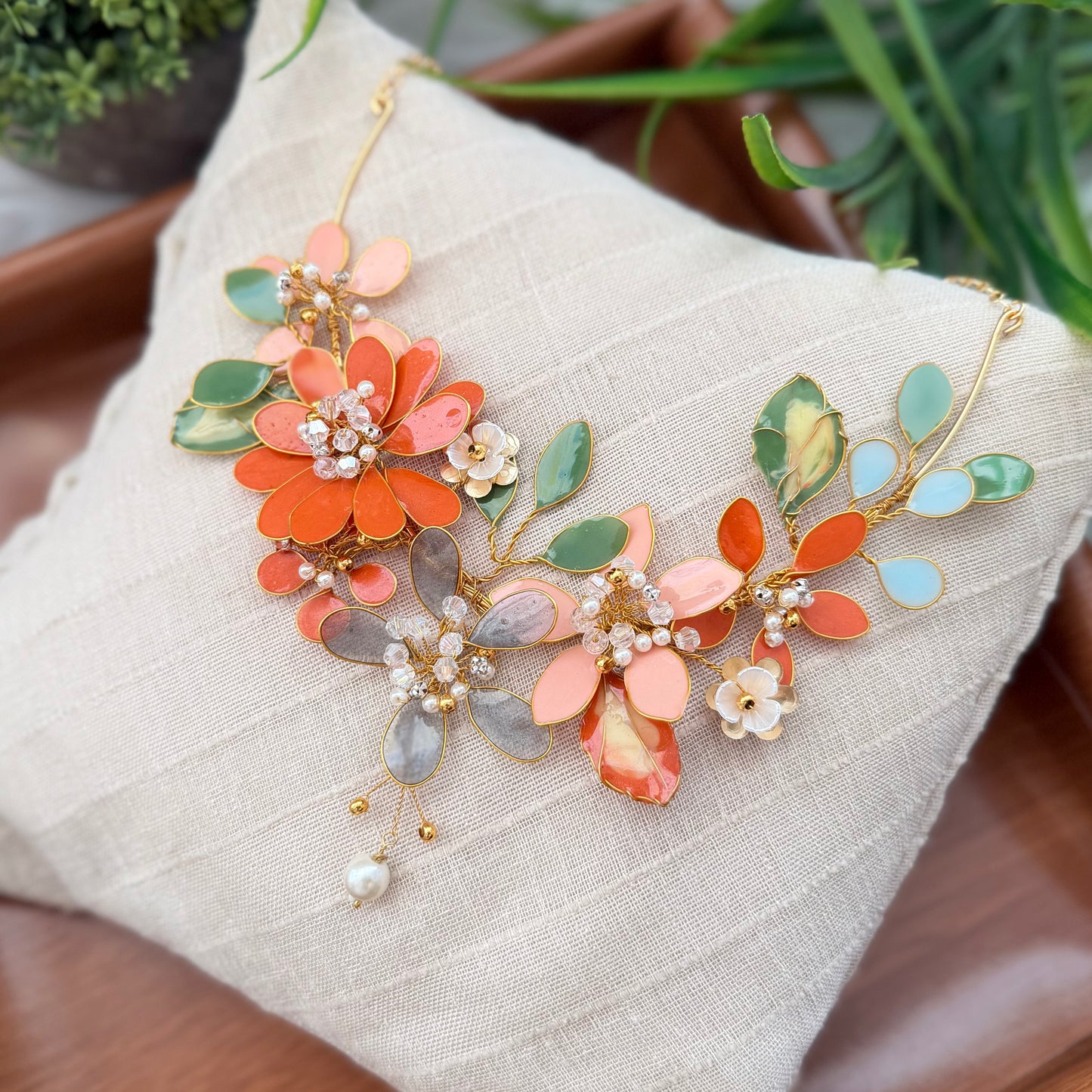 Alayna Necklace & earrings