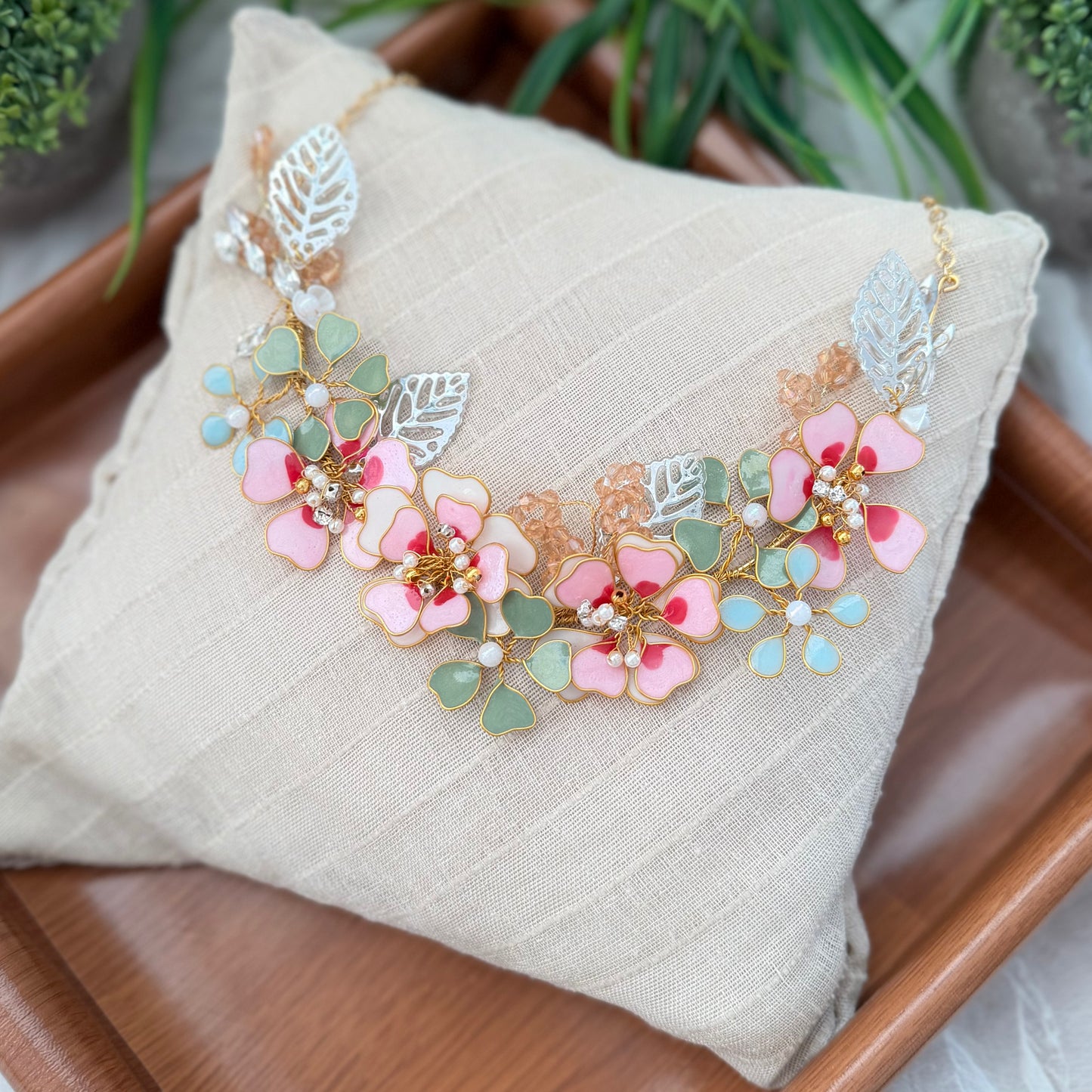 Amina Necklace & earrings