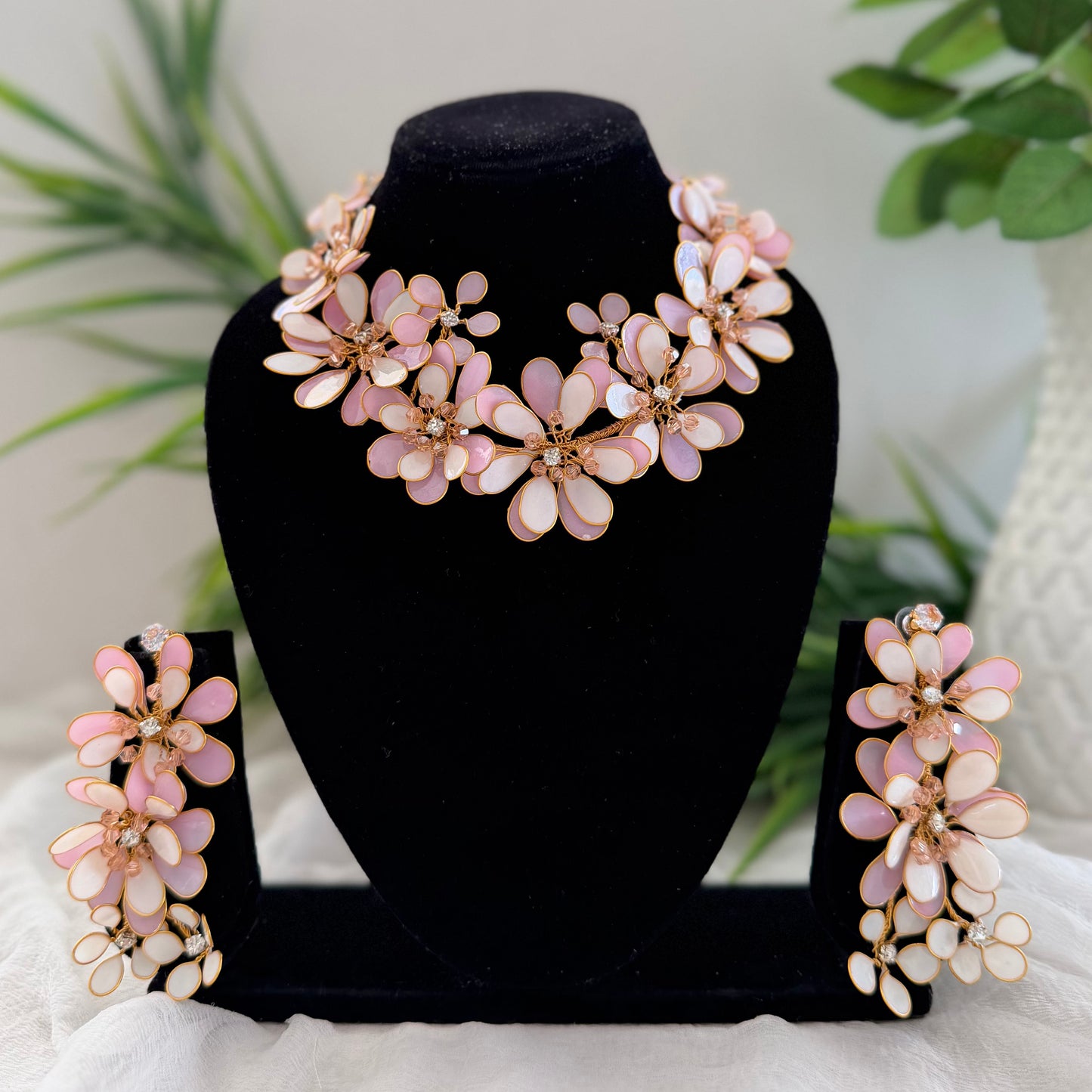 Luna Necklace & earrings