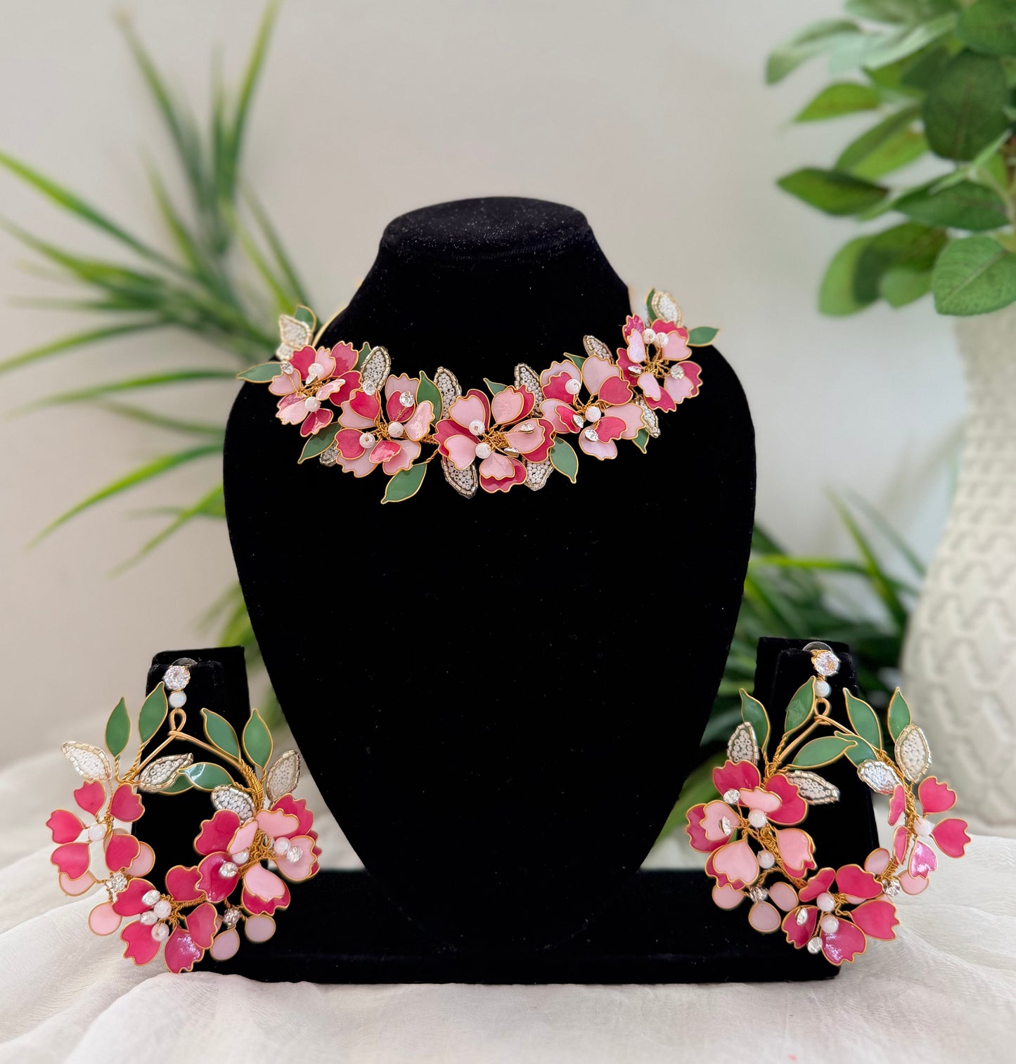 Stella Necklace & earrings