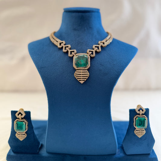 Evara Necklace & earrings