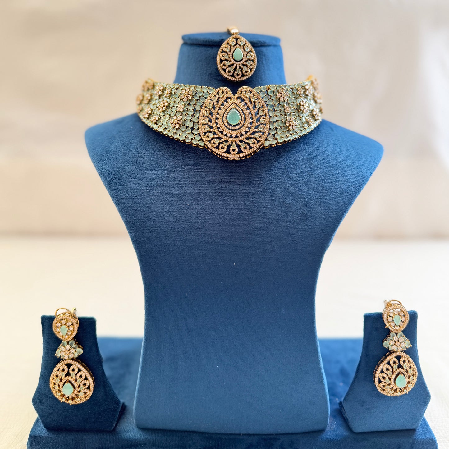 Neelambara Necklace & earring