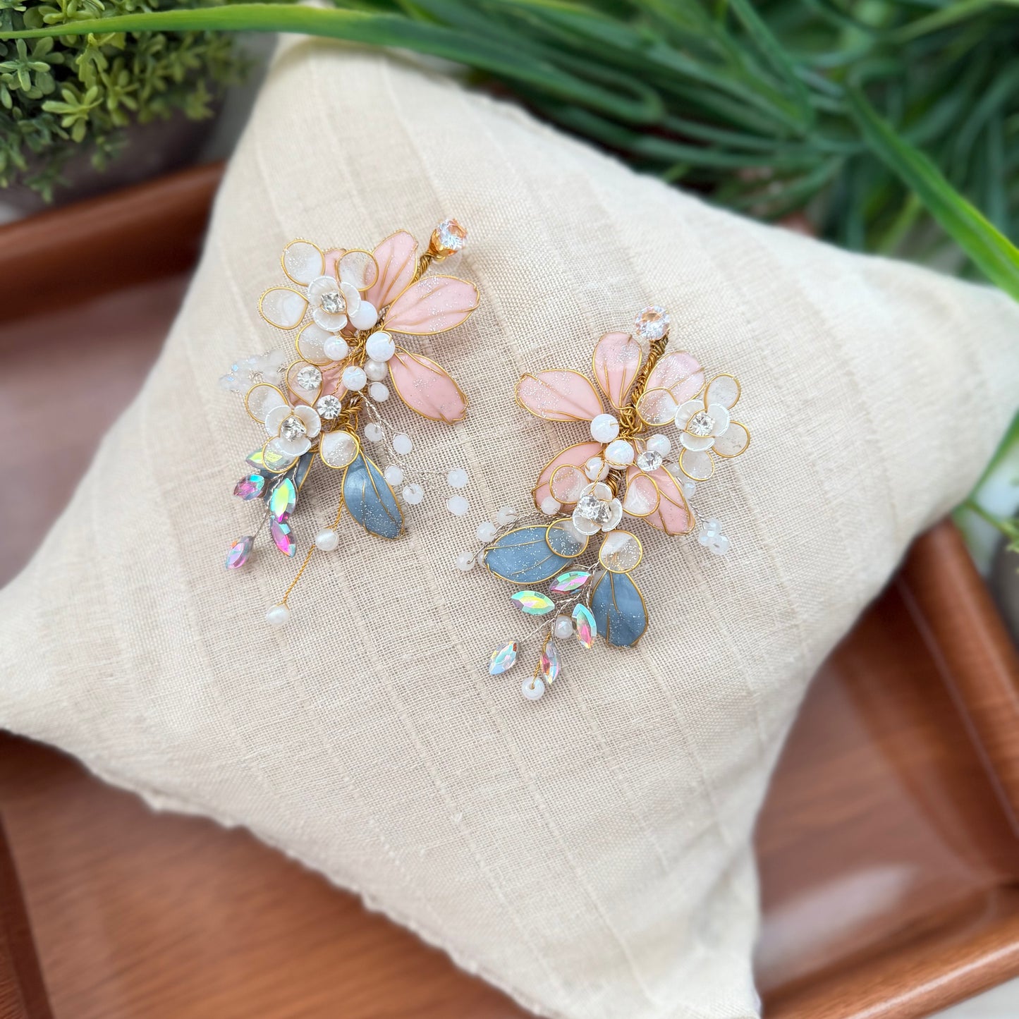 Everly Necklace & earrings