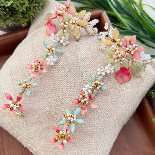 Petaline hand Harness