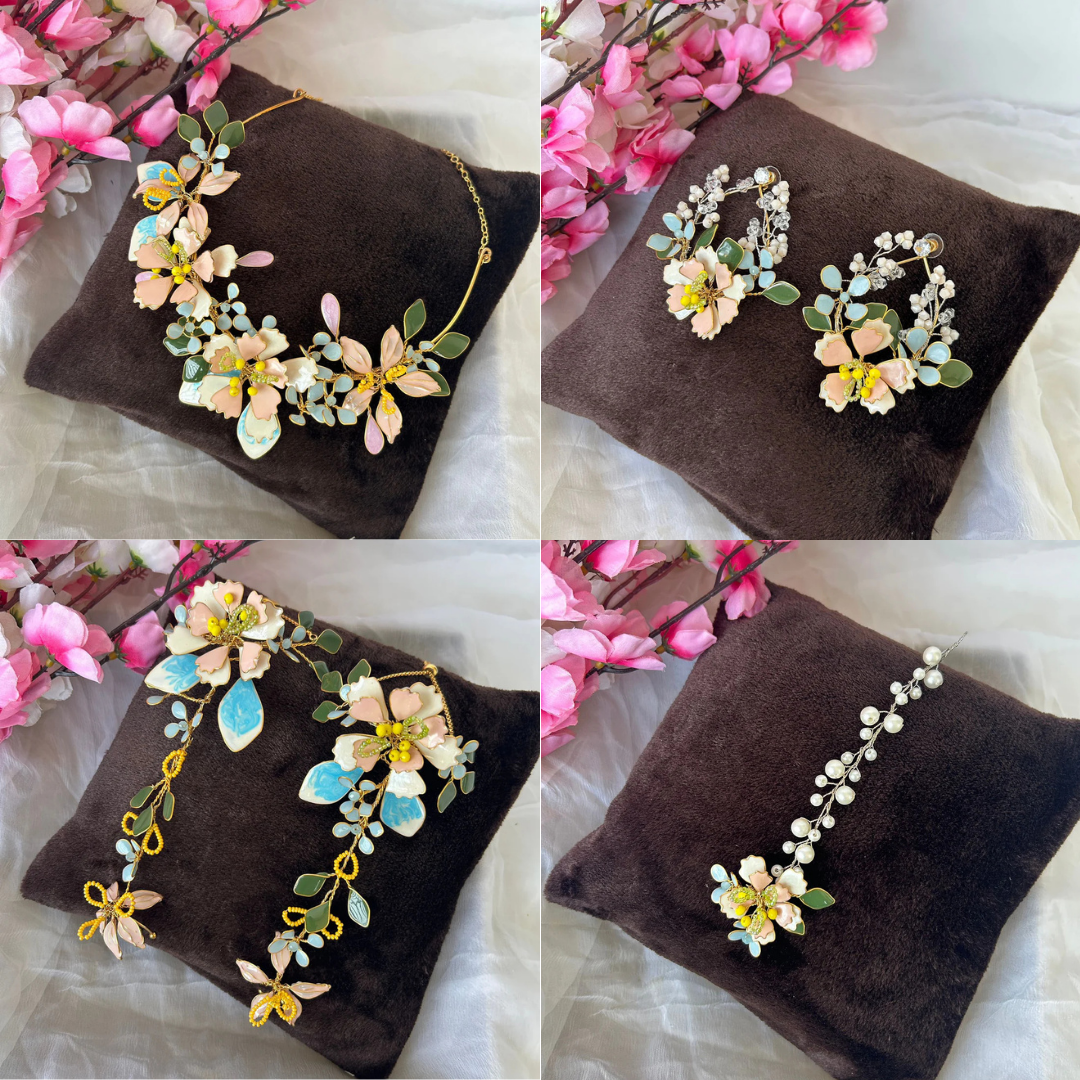 Amelia Set