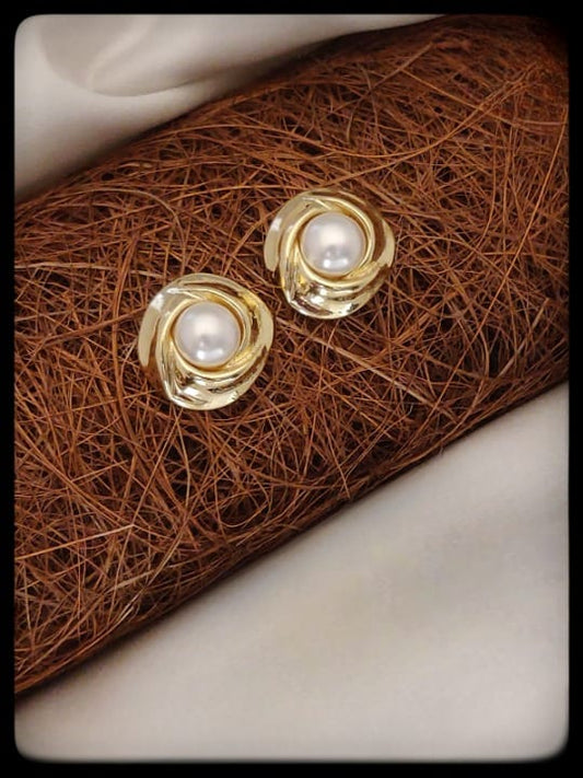 Elle Earrings