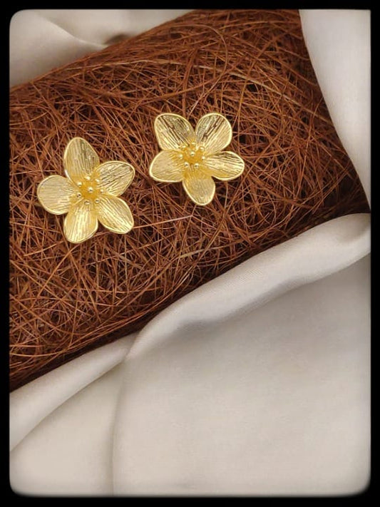 Elowyn Earrings