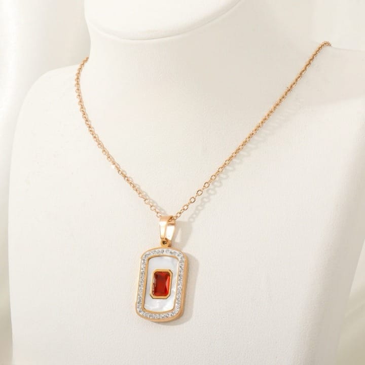 Madeleine Chain with Pendent