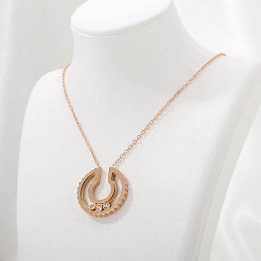 Reign Chain with Pendent