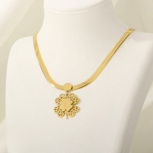 Dorothy Chain with Pendent