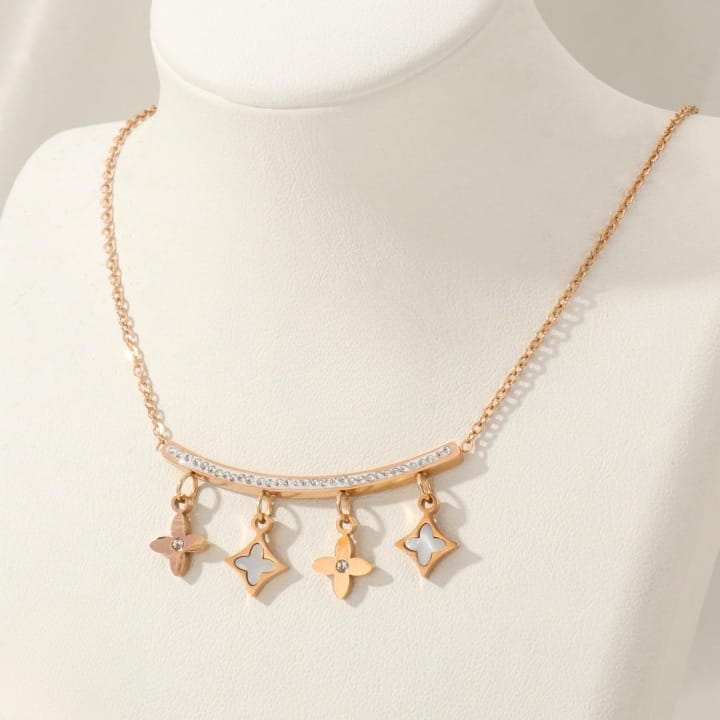 Arleth Chain with Pendent