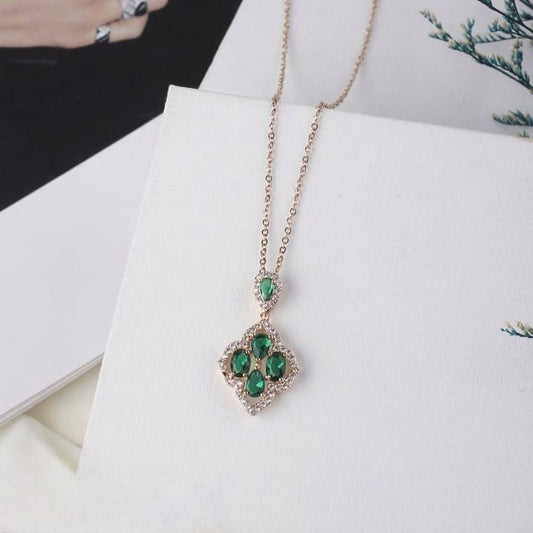 Madilyn Chain with Pendent