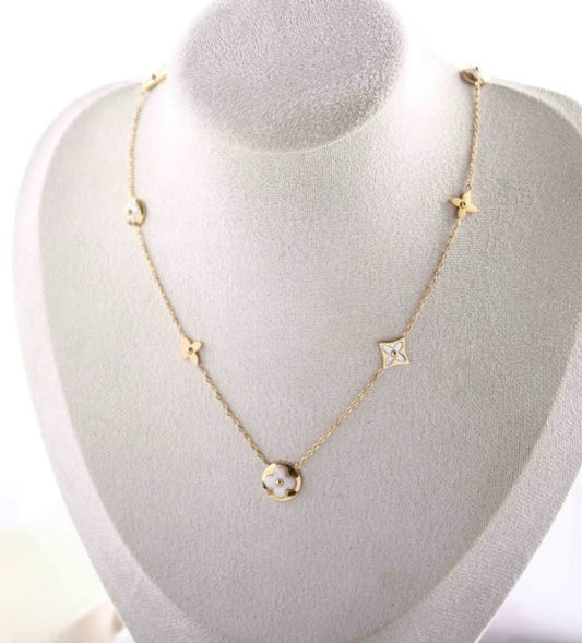 Brynn  Chain with Pendent