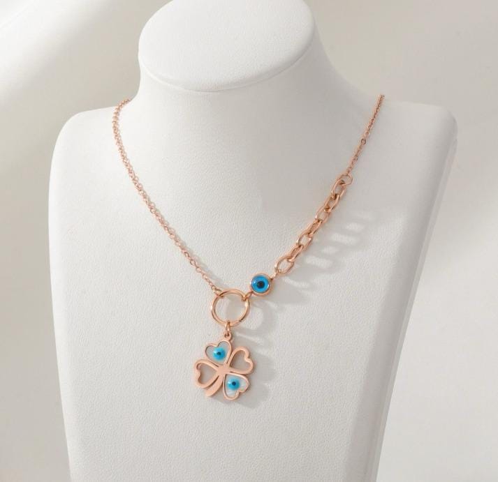 Alaya Chain with Pendent