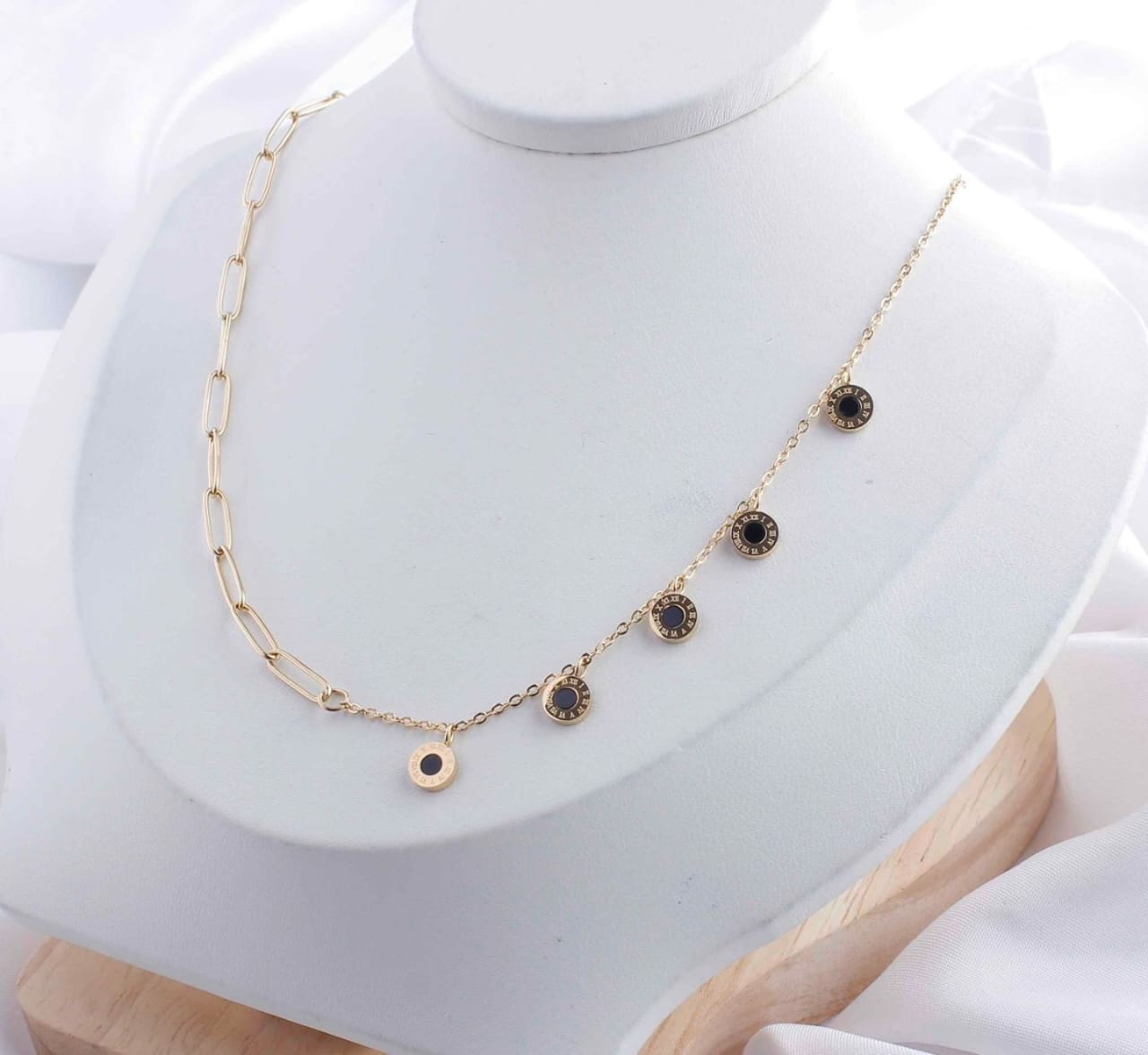Aisha Chain with Pendent