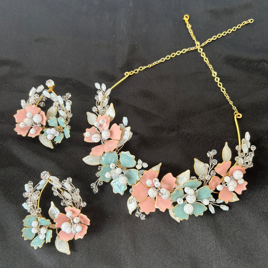 Lucia Set