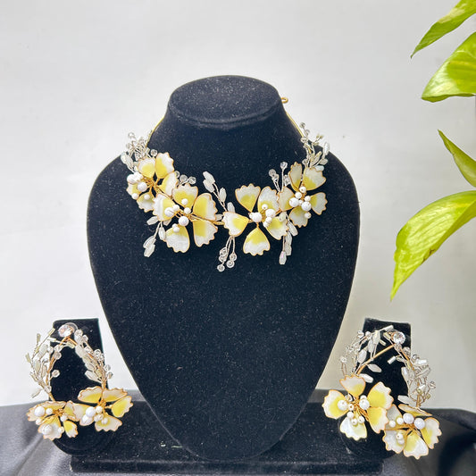 Alora Necklace & earrings