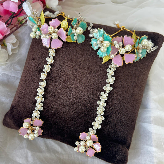 Aria hand Harness