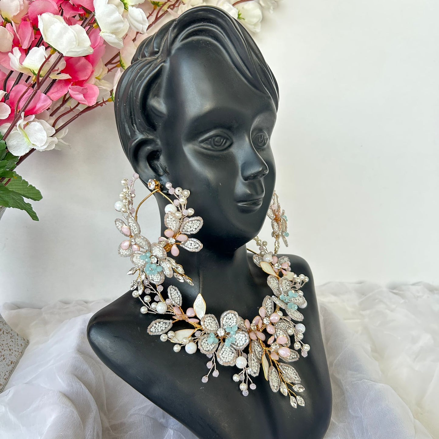 Aurora Necklace & earrings