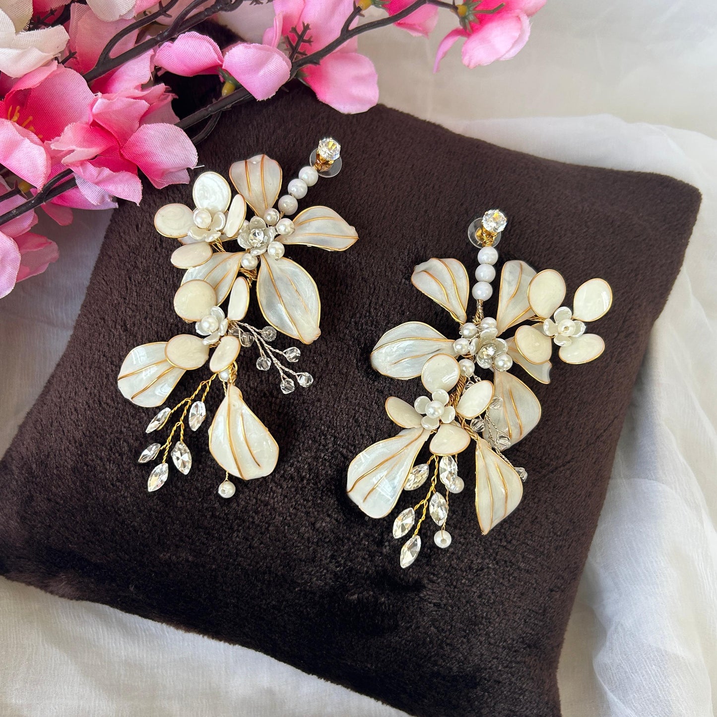Mia Earrings