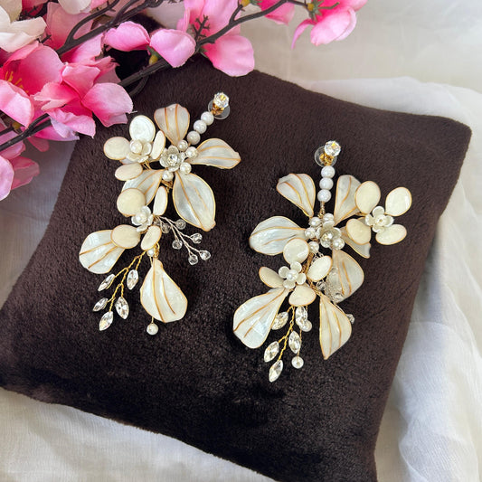 Mia Earrings