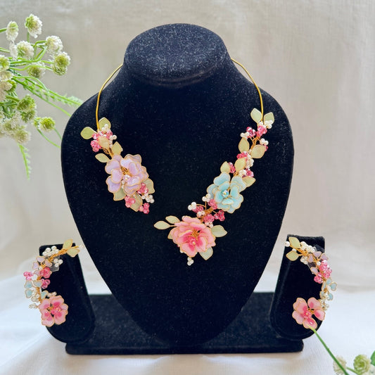 Perlora Necklace & earrings